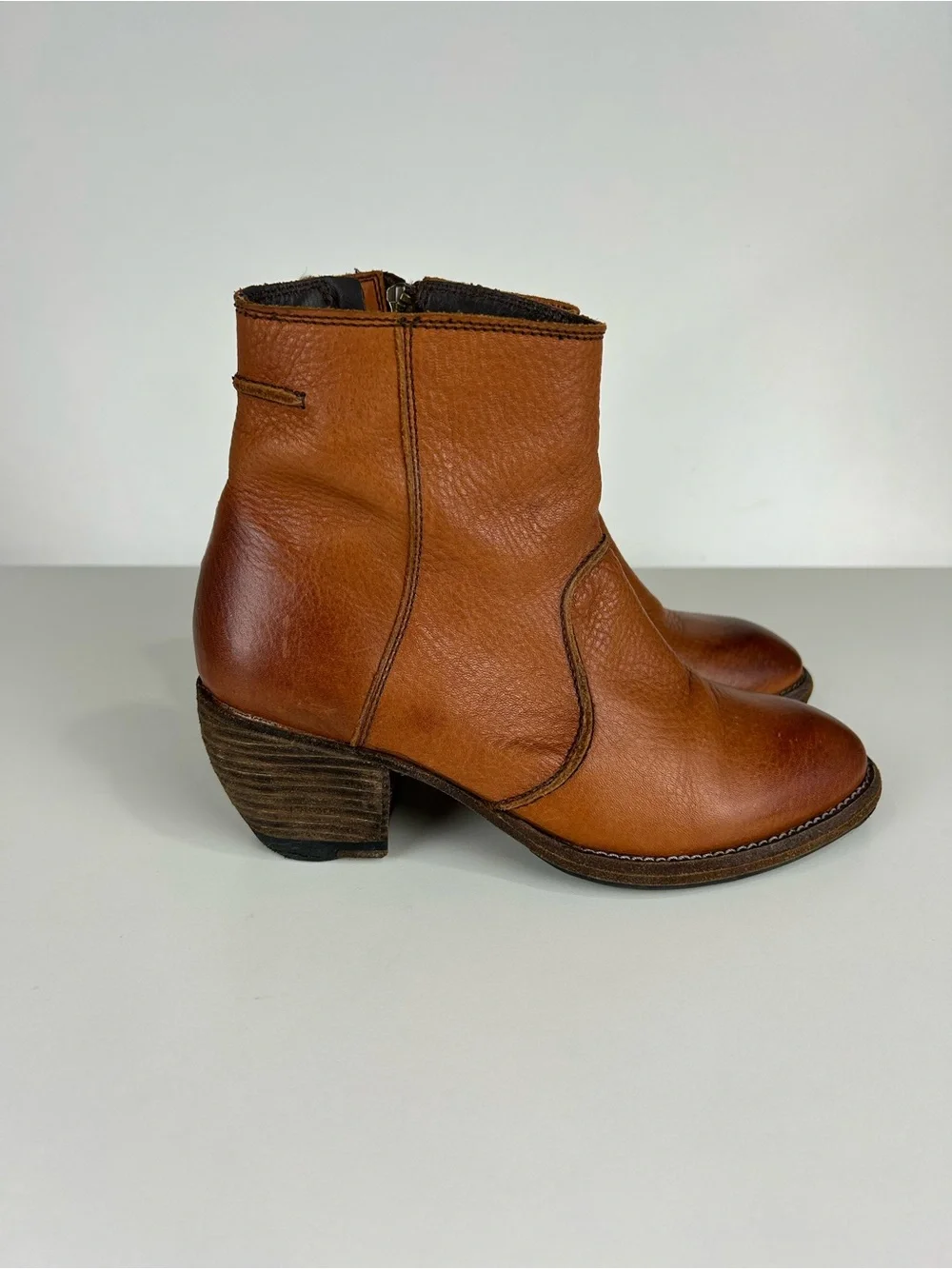 BLACKSTONE LEATHER ANKLE BOOT SIZE  36